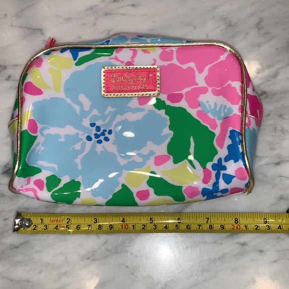 Lilly Pulitzer for Estee Lauter make up bags never used excellent condition - Picture 3 of 5